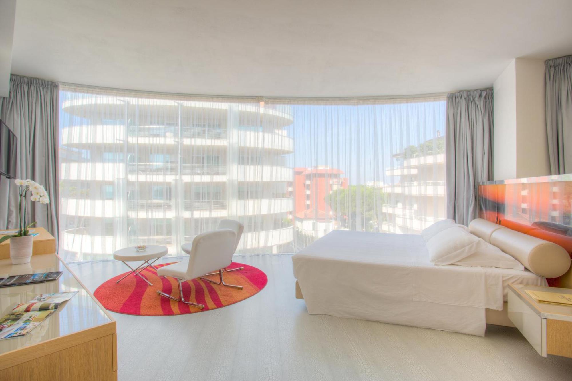 Hotel Waldorf- Premier Resort Мілано-Маріттіма Номер фото
